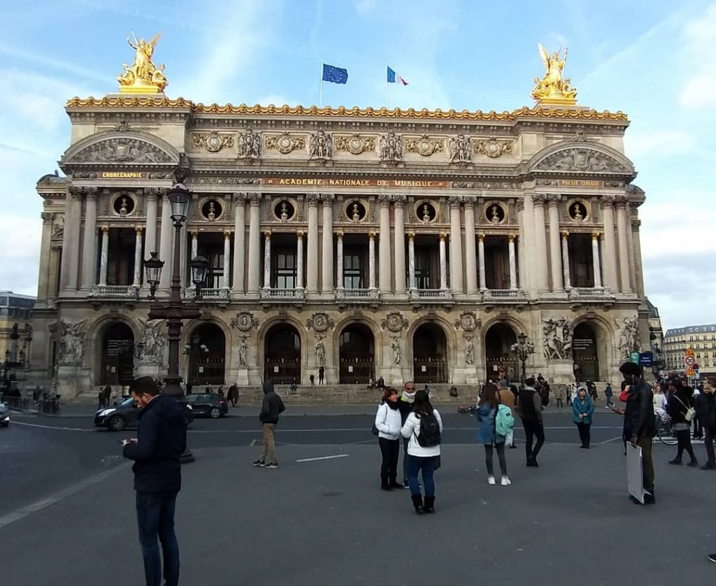 Opéra Garnier. #paris #placetobe #communautymanager # #opera #blogger #travelphotography #travelphoto #travel #bnesimppl