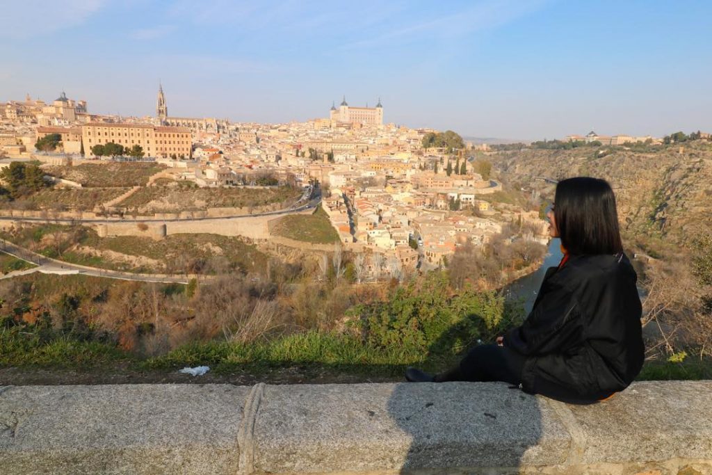 Trip to Spain ???????? Toledo 編 今しか行けないということで彼と8日間のスペイン旅。 高台から見たトレドの町並みは最高に美しかった◎ 今日からスペイン投稿いっぱいしますのでご了承くださいませ。 #spain #spain???????? #spaintravel #toledo #trip&hellip;
