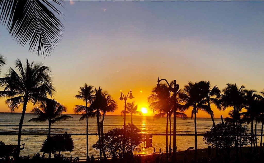 Are you a sunrise or sunset person? I’m not enough of a morning person&hellip;