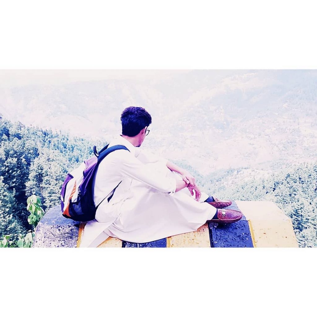 B/w Nature #naturephoto #main_vision #landscape_captures #awesome_earthpix #natureaddict #rsa_rural #awesomeearth #instanaturelover #earth_deluxe #modellife #moodyports #modelling&hellip;