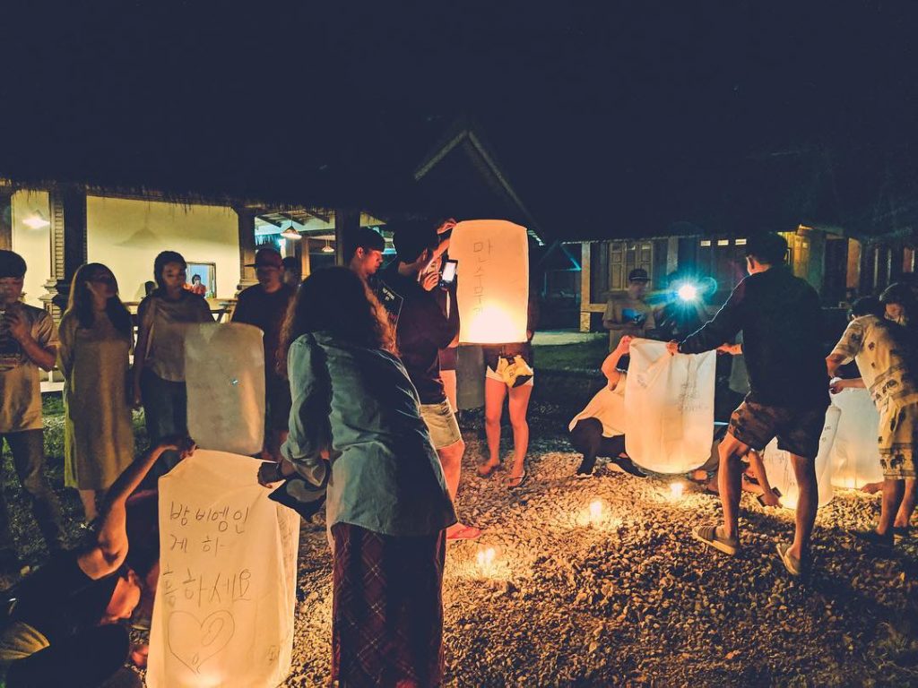 #방비엥 #가든파티 #파댕방비엥리조트 매주 수요일.일요일 저녁 07:00!! #방비엥가든파티 로 놀러오세요!! 티켓은 #방비엥인게스트하우스 에서!! 예약문의&hellip;