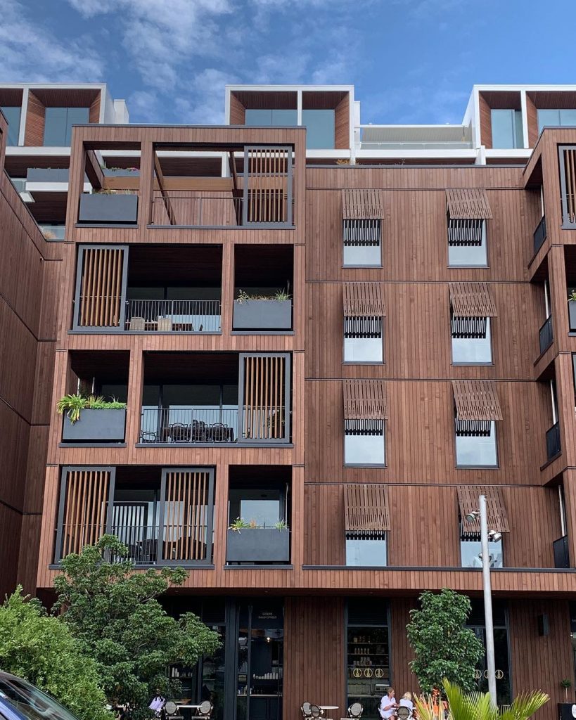 D E T A I L S. . . . . . . .&hellip;