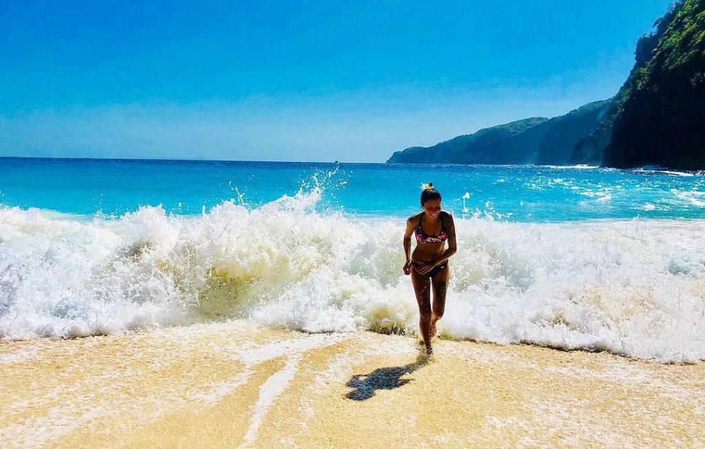 ↳ ????ℝ???????????????? ???????????????????????????? ️ Tks @thiiieu __________________________ #indonesia #indonesie #bali #sanur #travelphotography #travelblogger #lgbttravel&hellip;