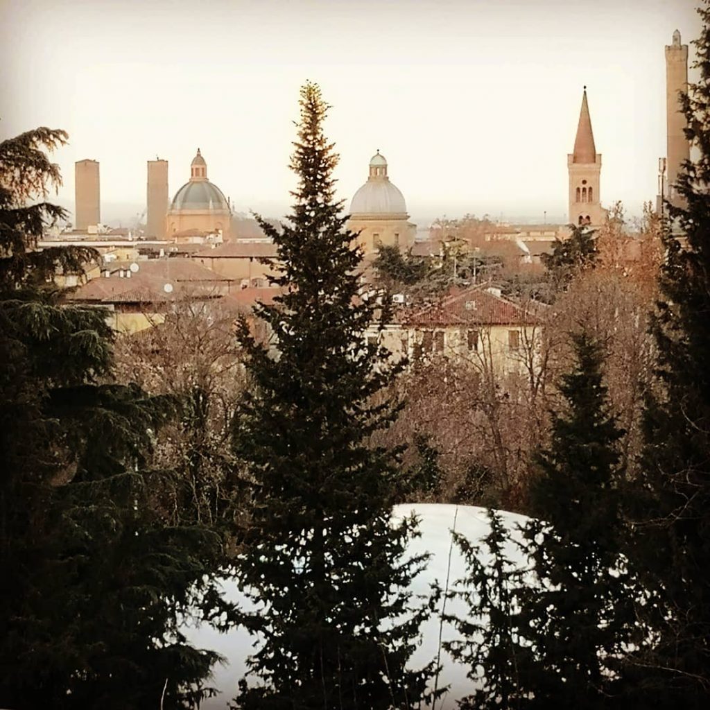 #bologna #bologna_city #bolognainside #succedesoloabologna #bolognawelcome #welcometobologna #volgobologna #bellabologna #igersbologna #igers_bologna #ig_bologna #vivibologna #lamiabologna #mybologna…