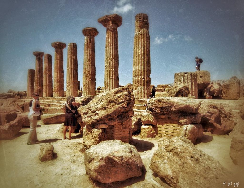 #fotoartistiche #bnesimppl #fotartplgz #pierluigizag Edited with: @carbonblackandwhite _ #travel #traveling #vacation #visiting #instatravel #instago&hellip;