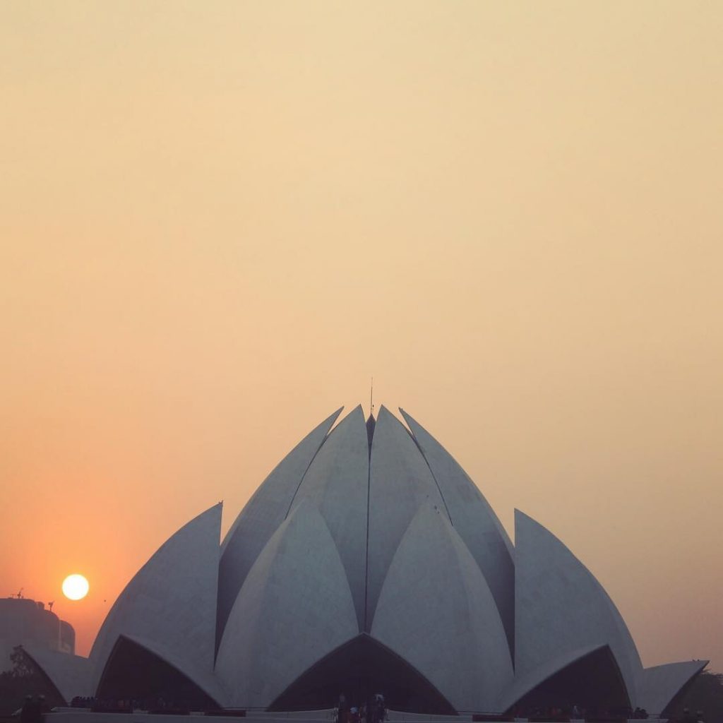Lotus temple, Delhi . . . . #travel #travelphotography #photography #travelblogger #travelgram #traveling #traveller&hellip;