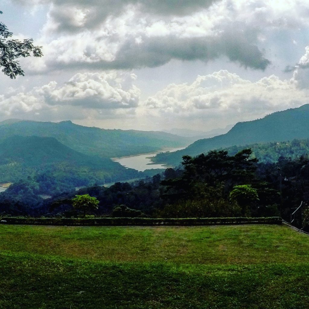 Lonely river flows to the open arms of the sea!! Picturesque Srilanka!! So different…