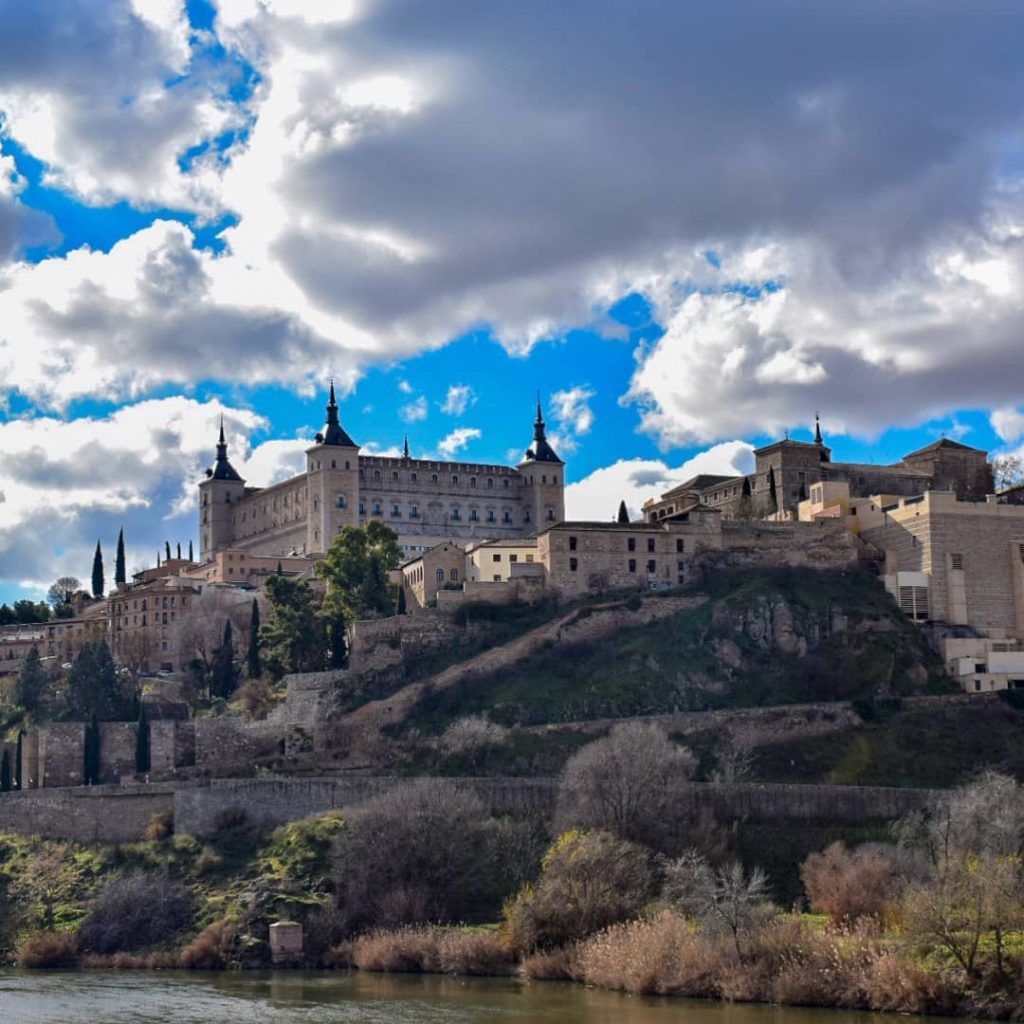 Recordando los castillos de Toledo, ciudad medieval. * * * * #arquitectura #architecture #dise&hellip;