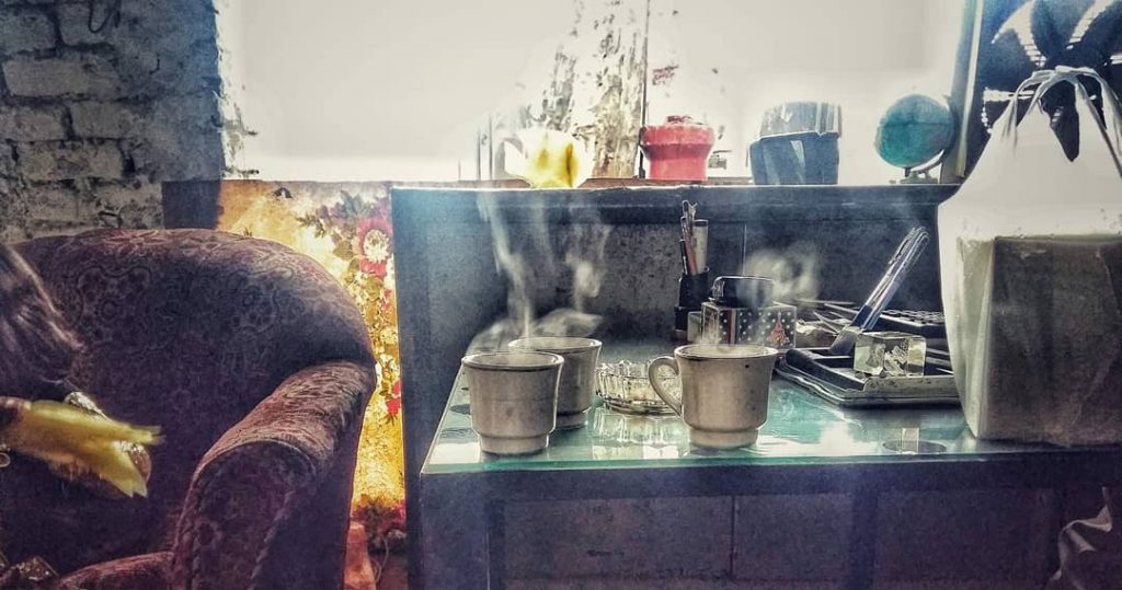 ایک تو ہی میرا رازداں ہے پتی تھوڈی زیادہ اور چینی تھوڈی کم۔۔ #naturephoto&hellip;