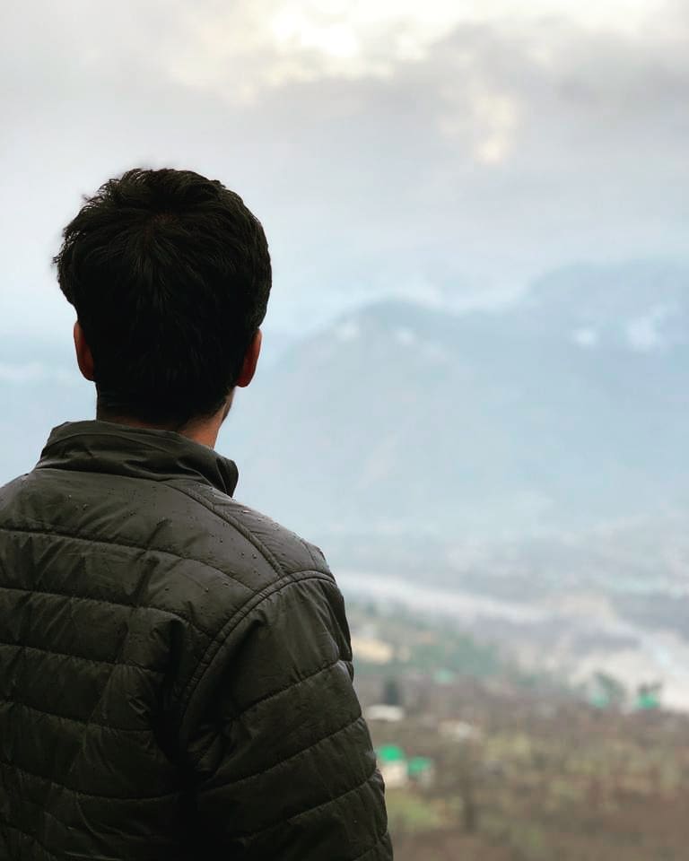 #himalayas #travelholic #nature #thepurityofnatureparadise #bnesimppl