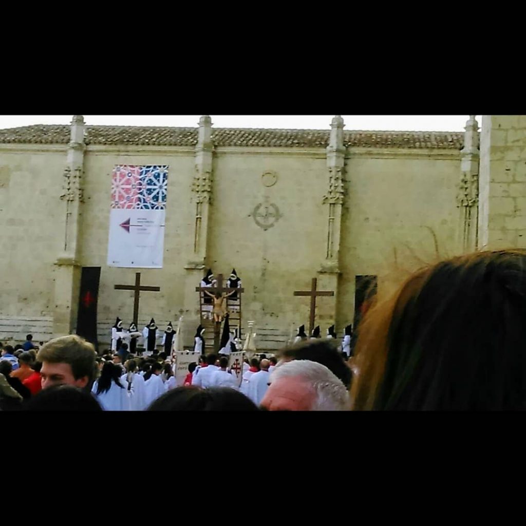 Semana Santa de Palencia #photography #photo #google #googlelocalguides #video #travelphoto #travelgram #instagramers #travelblogger #travelphotography&hellip;