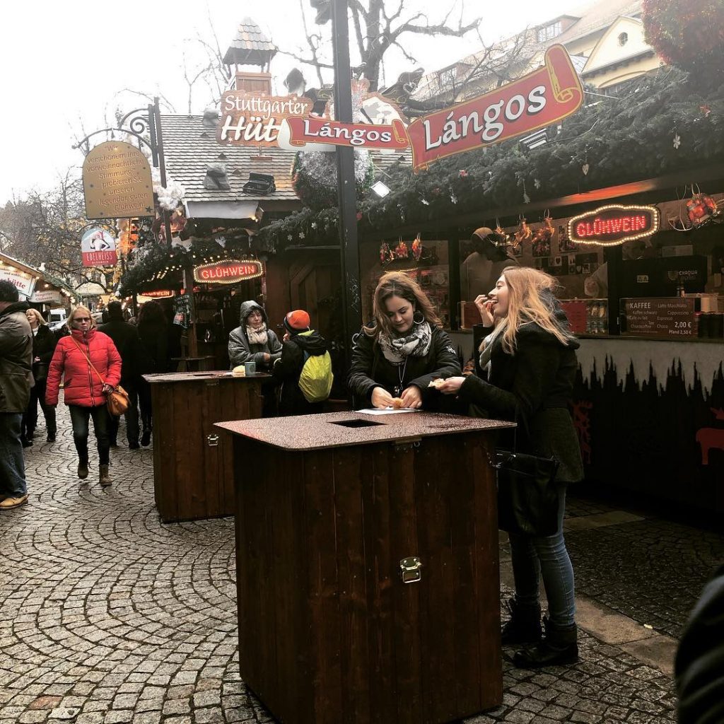 My daughter and I went to Germany for a trip️???????? #christmas #クリスマスマーケット #Germany #ドイツ&hellip;