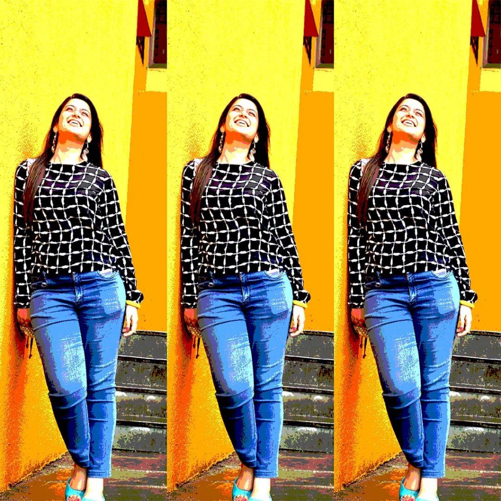 If I were a Painting ;) . . . #instagood #instadaily #colourful #colours #portraitphotography&hellip;