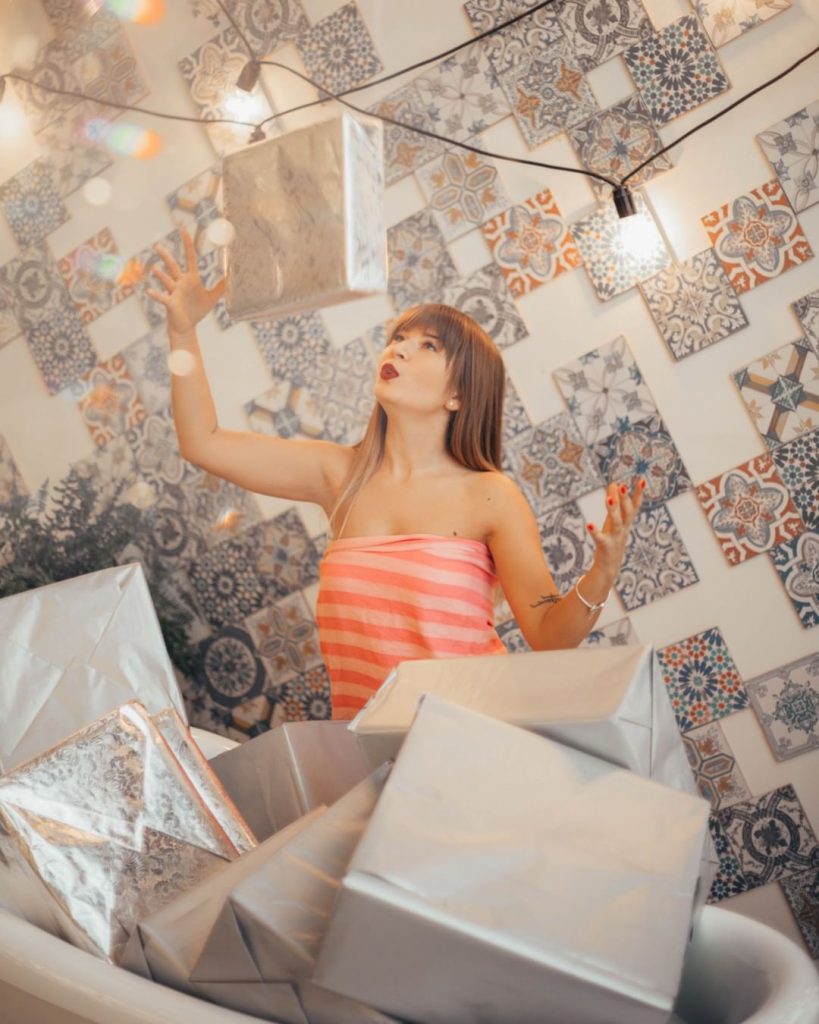 Leave a little sparkle wherever you go. ________________________________________________________ ???????? || #from #chisinau #with #love&hellip;