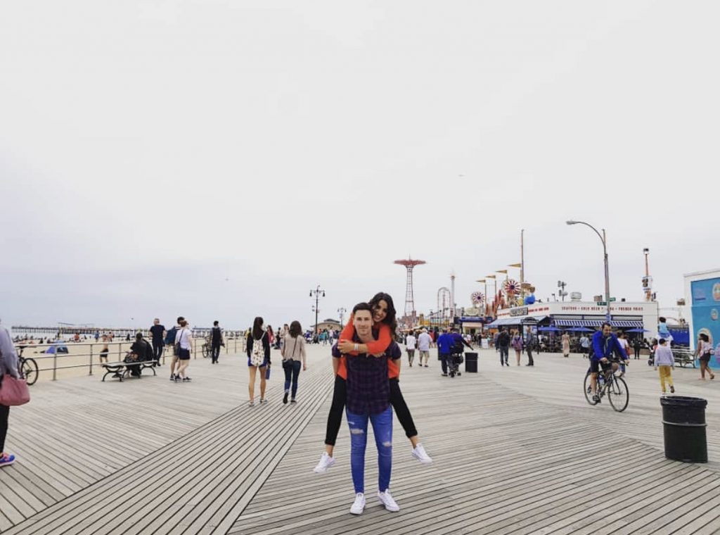 Tourist SIM card USA How to explore New York on a budget