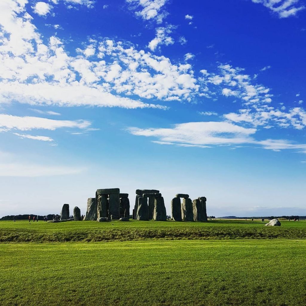 Best part of the trip and the weather was perfect #view #stonehenge #england #whataview…