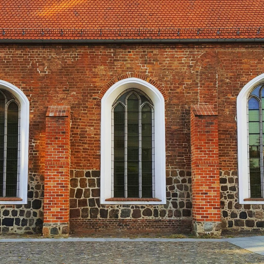 Heilig-Geist-Kapelle Berlin Mitte #berlin #church #heiliggeistkapelle #sun #sunny #culture #city #happy #travel #reisen #holiday…