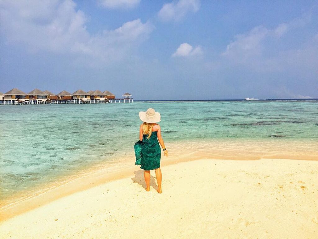 Disfruta de la vida siempre Enjoy life always #maldivesislands #maldives #maldivas #awesomedestinations #travelholic #travelblogger&hellip;