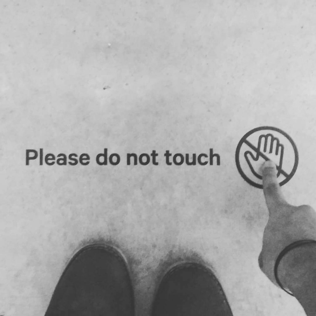 down low. #feetparadox #tooslow