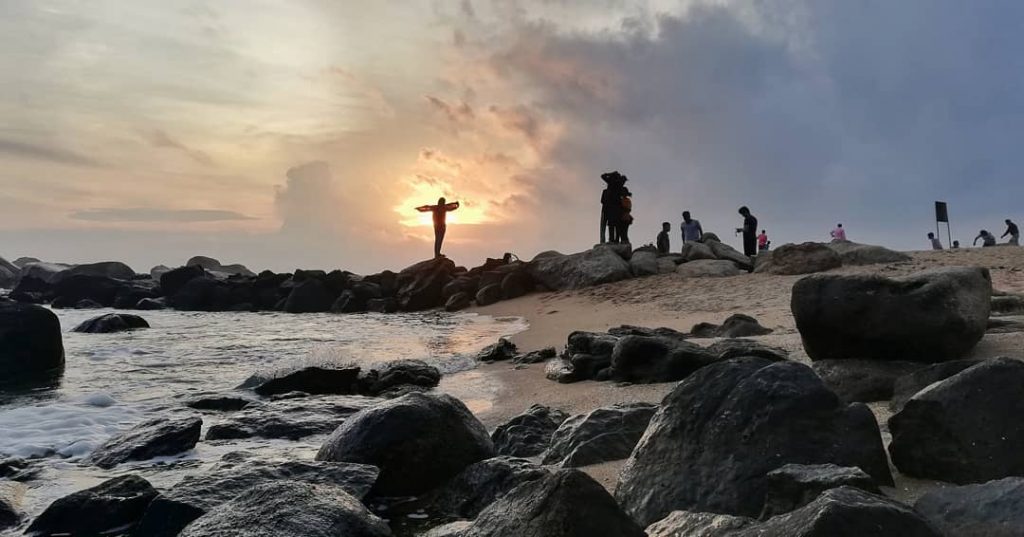 She got wings to fly #travel #traveller #travelltales #nature #naturelove #beach #beachlove #sunset #photography&hellip;