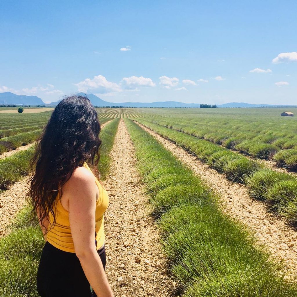 Si pudiera volar estaría en el País de las Maravillas . . . .&hellip;