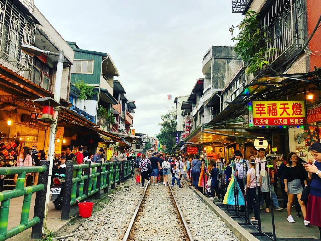Shifen Old Street, Taiwan, November 2018 3/3 #bnesimppl