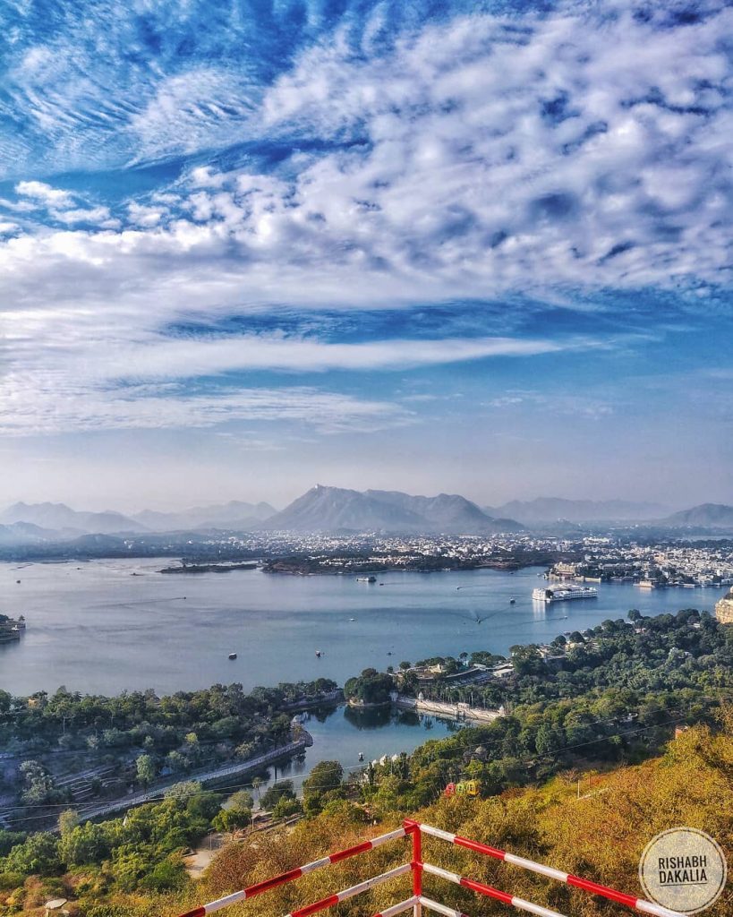 Udaipur – “A Symbol of Royal Pre-eminence” . . . #karnimata #doodhtalai #cityview #udaipur&hellip;