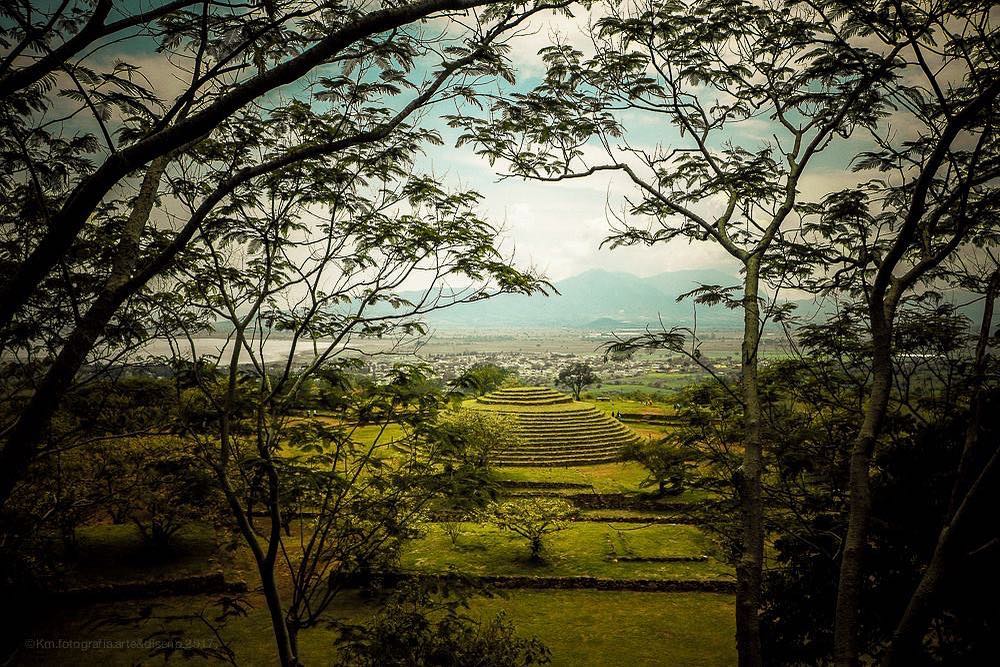 Zona arqueológica Guachimontones, Teuchitlan, Jalisco, México #guachimontones #jalisco #landscape #mexico #mextagram #coloresdemexico #mexicoesmagia #capturamexico&hellip;