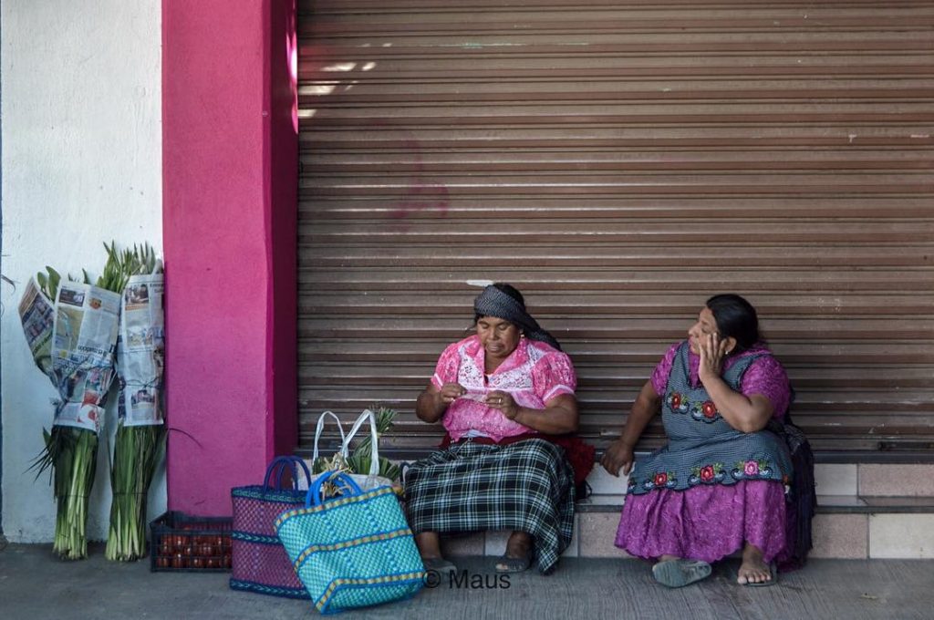 Ella es bonita. Ella es Oaxaca Versión: Para el chisme se necesitan dos. .&hellip;