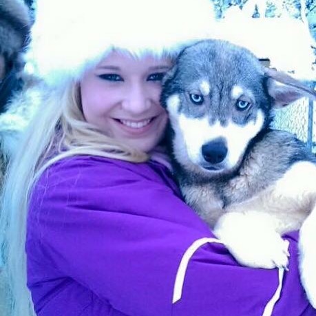 Throw back to when I was cuddling this beautiful thing ️ Ending my ski…