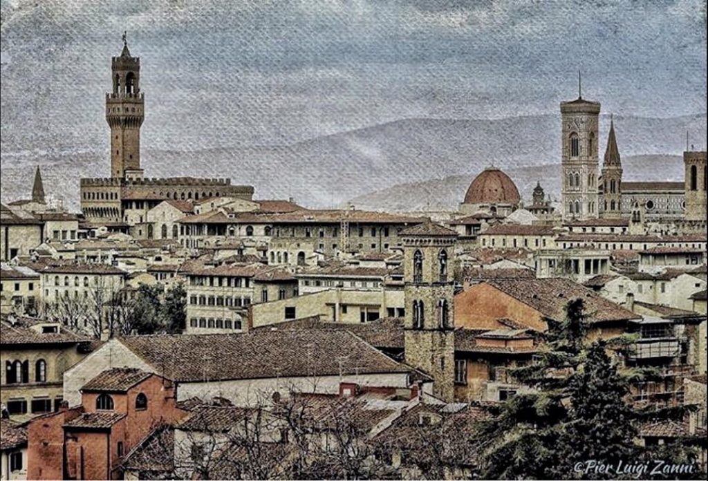 #fotoartistiche #fotartplgz #traveldestinations_ig #bnesimppl Edited with: @carbonblackandwhite _ #travel #traveling #vacation #visiting #instatravel #instago&hellip;