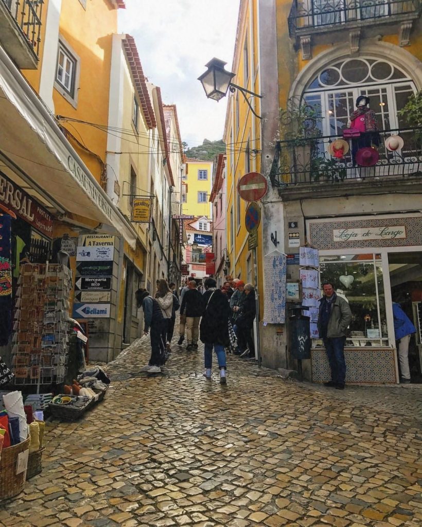 #portugal #葡萄牙 #lisbonportugal #travel #backpackers #adventuretime #背包客 #igersportugal #igerportugal #iamtb #travelrepost #bnesimppl #portugaltravel #travelportugal&hellip;