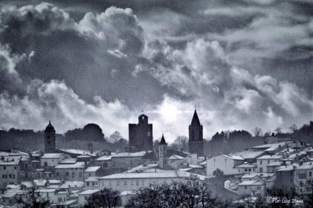 #fotoartistiche #bnesimppl #pierluigizag #fotartplgz Edited with: @carbonblackandwhite _ #photo #photos #nikon #pics #picture #pictures&hellip;