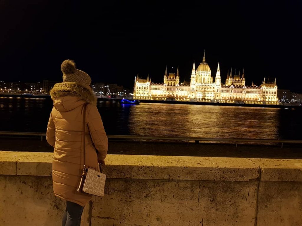 #سفر #جهانگردی #بوداپست #مجارستان #اروپا #توریست #ایرانی #عکاسی #hungary #budapest #europe #danube #nightlife #trip…