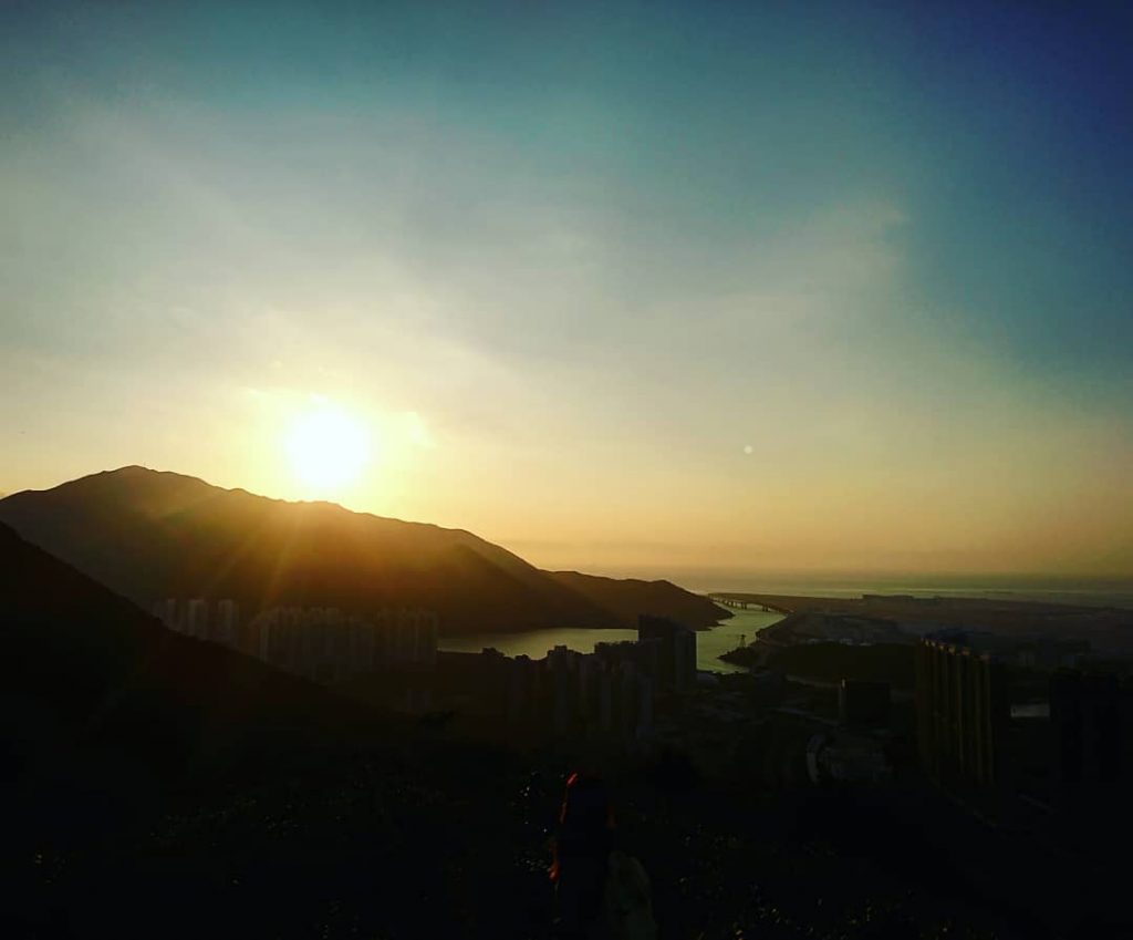Treasure every sunset u have seen . . #hiking #hongkong #travellover #travelgram #discoverhongkong #explore&hellip;
