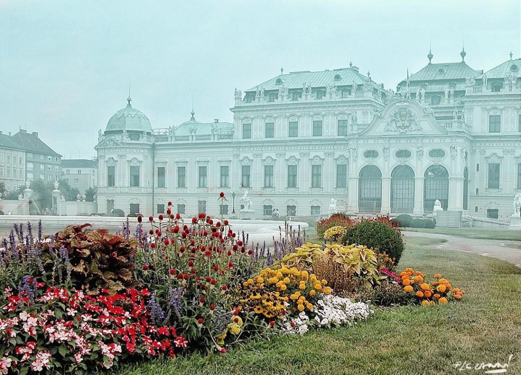 #bnesimppl #fotartplgz #pierluigizag #fotoartistiche Edited with: @carbonblackandwhite _ #travel #traveling #vacation #visiting #instatravel #instago&hellip;