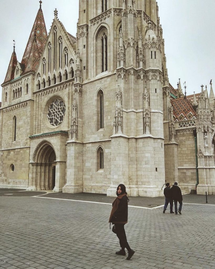 Y si se me pasa el arroz, le hecho fideos … #single #lady Budapest…