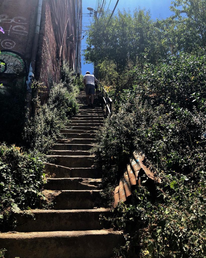 Stairs. Beautifull Valparaiso. . .. #valparaiso #stairschile #view #dope #visitchile #travel #instatravel #adventures #travelphotography&hellip;