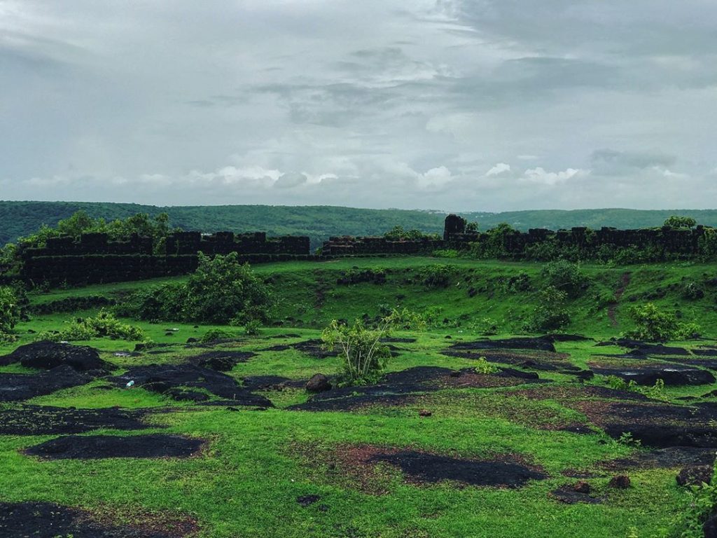 Go. Travel as far as you can!! #soltitude #travelbug #traveladdict #digitalnomad #wanderluster #worldtraveler #seetheworld&hellip;