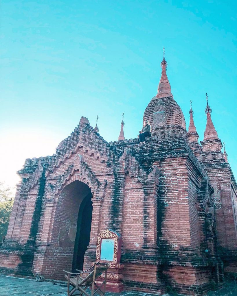Bagan after one of the most impressive sunrise ???????? . . . . #myanmartrip&hellip;