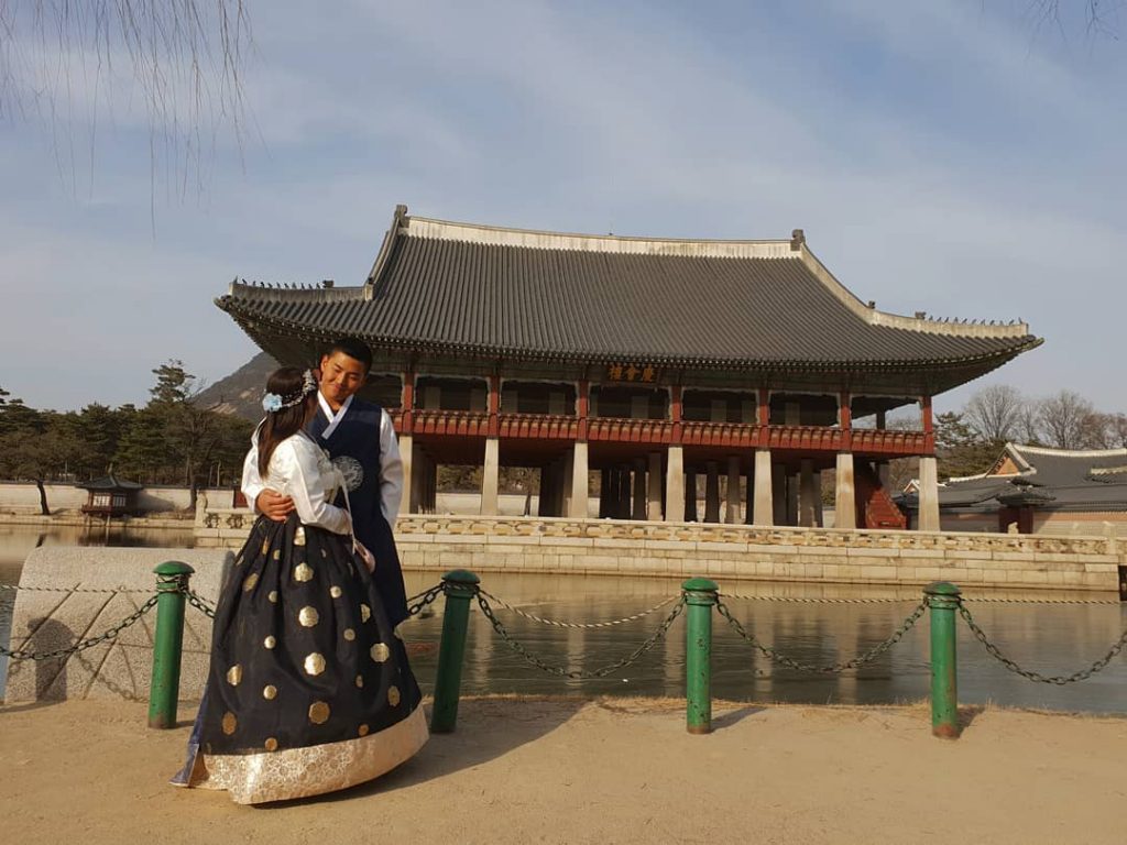new K-drama coming in 2019 : memories of june ???????? … visit #gyeongbokgung in&hellip;