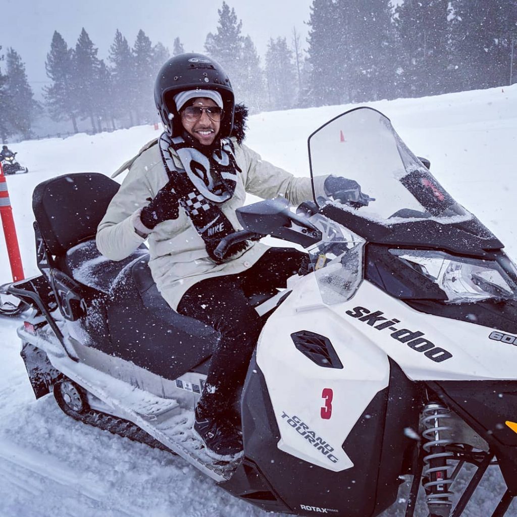 Vrroom .. . . . . . #travel #travelphotography #travelling #travelgram #travelholic #wanderlust #bnesimppl