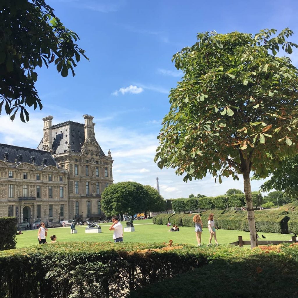 Summer days in Paris are the best . . . . . . #openmyworld&hellip;