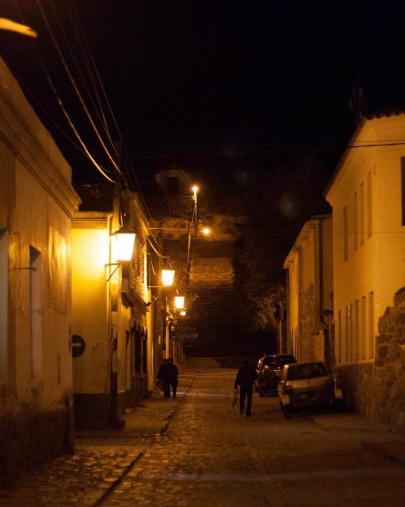 [ES] #Humahuaca de noche???????? ️. . . [EN] Humahuaca at night. . #quebradadehumahuaca #jujuy&hellip;