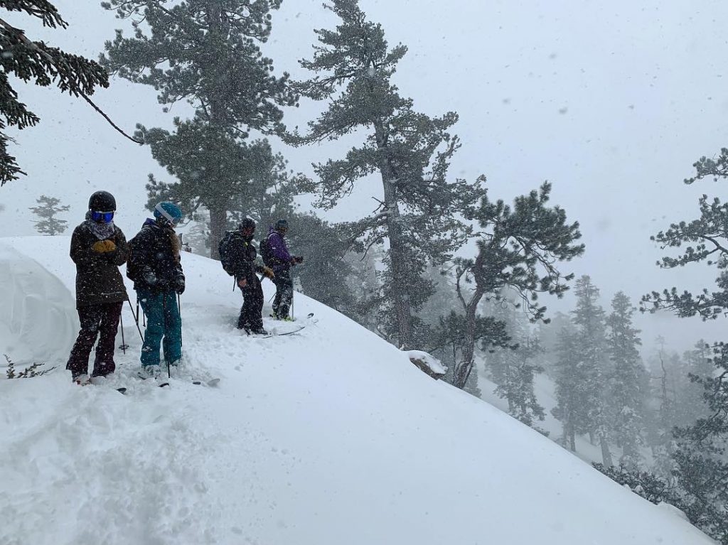 Allll the funnnn, faceplants, faceshots, lost skis, a very sore body, and lots of&hellip;