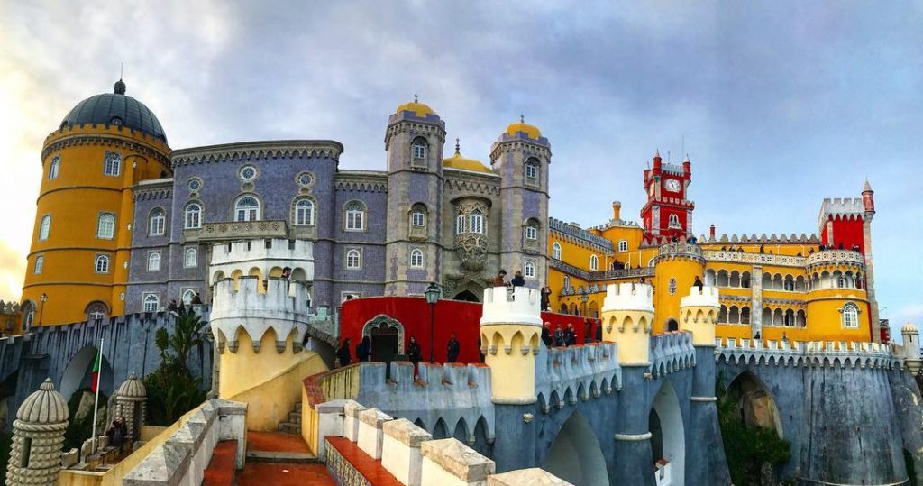 #portugal #葡萄牙 #lisbonportugal #travel #backpackers #adventuretime #背包客 #igersportugal #igerportugal #iamtb #travelrepost #bnesimppl #portugaltravel #travelportugal&hellip;