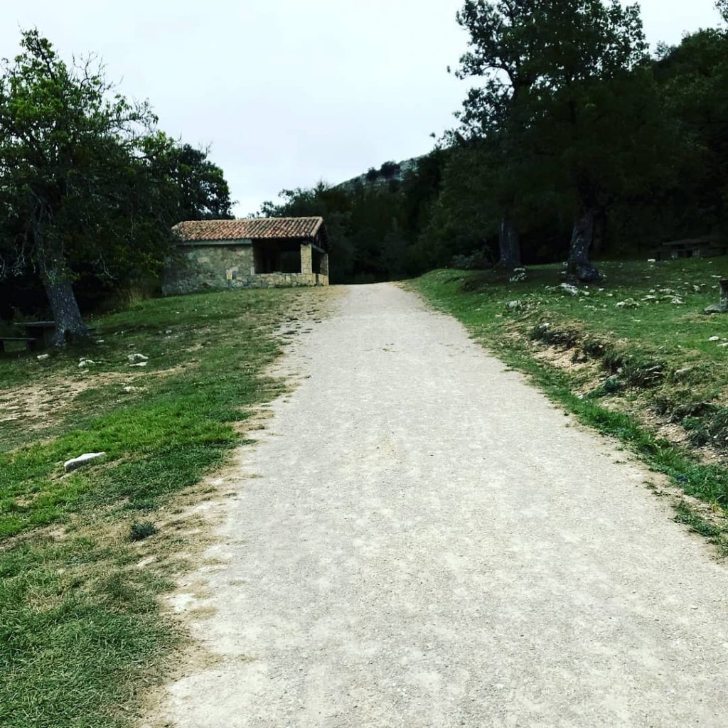 Valle de Covalagua #travelgram #insta #natgeo #bnesimppl #discoverychannel #photographer #photography #photo #google #googlelocalguides #video&hellip;