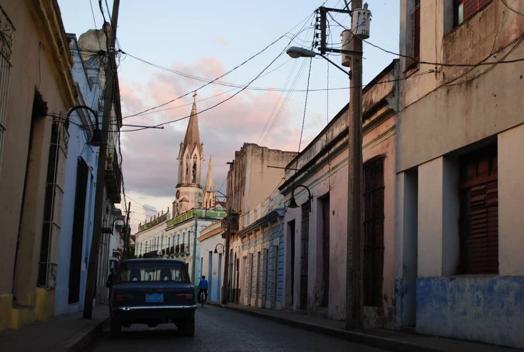 Cuba, Camagüey, November 2014 #cuba #cuban #camagüey #cubatrip #caribbean #caribbeanisland #city #cityphotography #street #streetphotography…
