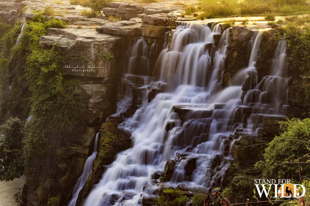 Ethipothala Waterfall and River ………………………………………………………………………….. #outdoors #naturelovers #topshop #explore #travelling #riverside #travelgram #waterfall #travelblogger&hellip;