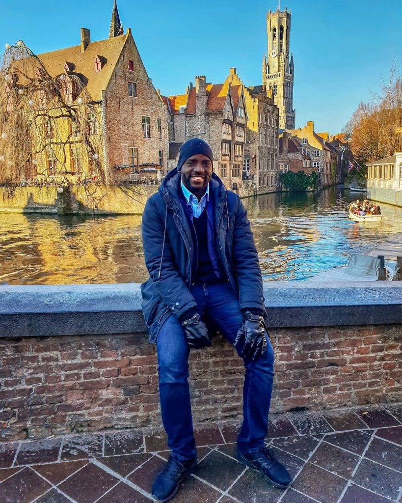 All I wanna do is just get back to the basic @iamjamiefoxx Photo: @fitmentravel_31&hellip;